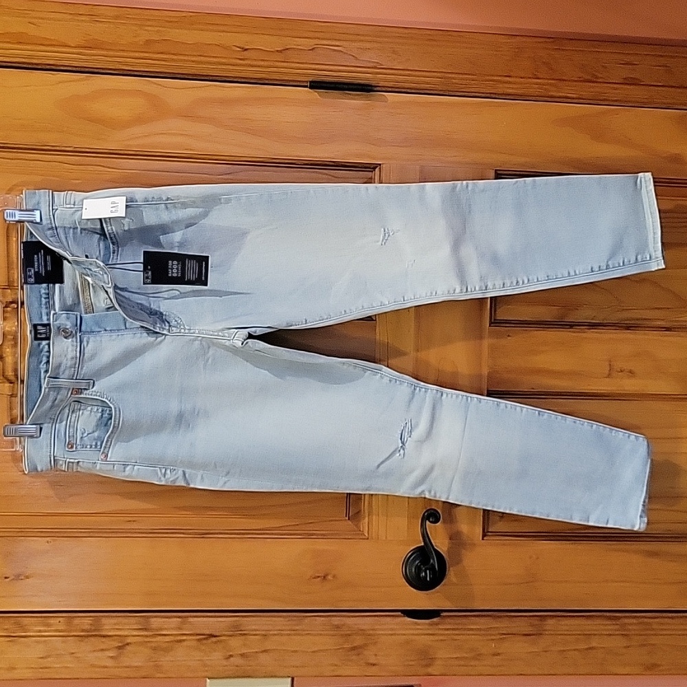 Gap light wash true skinny medium stretch